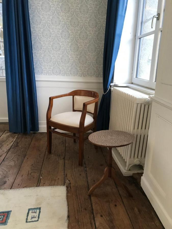 Mercier De Montigny - Les Chambres Du Beffroi - Spa Et Massage Fougères Kültér fotó